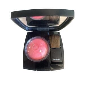 CHANEL Joues Contraste Powder Baked Blush 330 Rose Petillant 4g .14oz